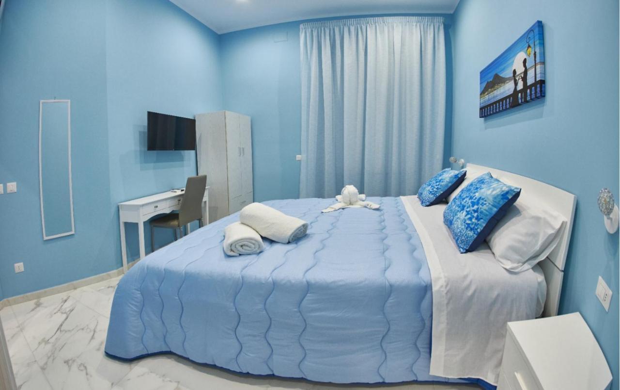 B&B Dint 'O Core E Napule Неаполь Екстер'єр фото