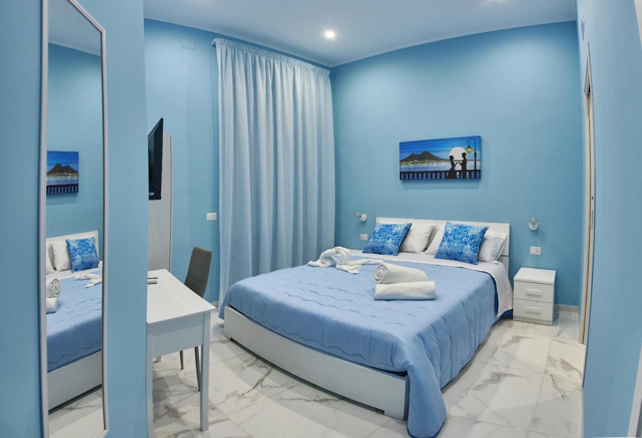 B&B Dint 'O Core E Napule Неаполь Екстер'єр фото